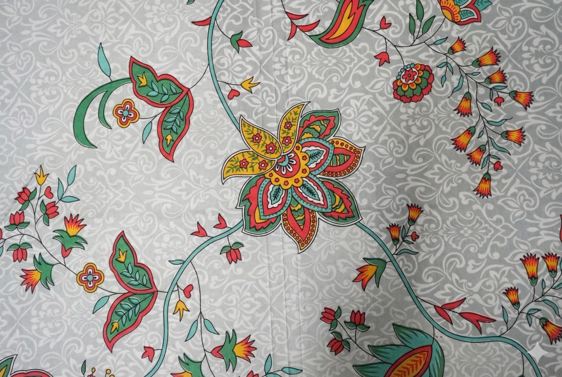 Floral Bedsheet with Ethnic Motifs – image 1