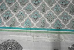 Bedsheet with Tree Silhouette & Floral Print – view 1