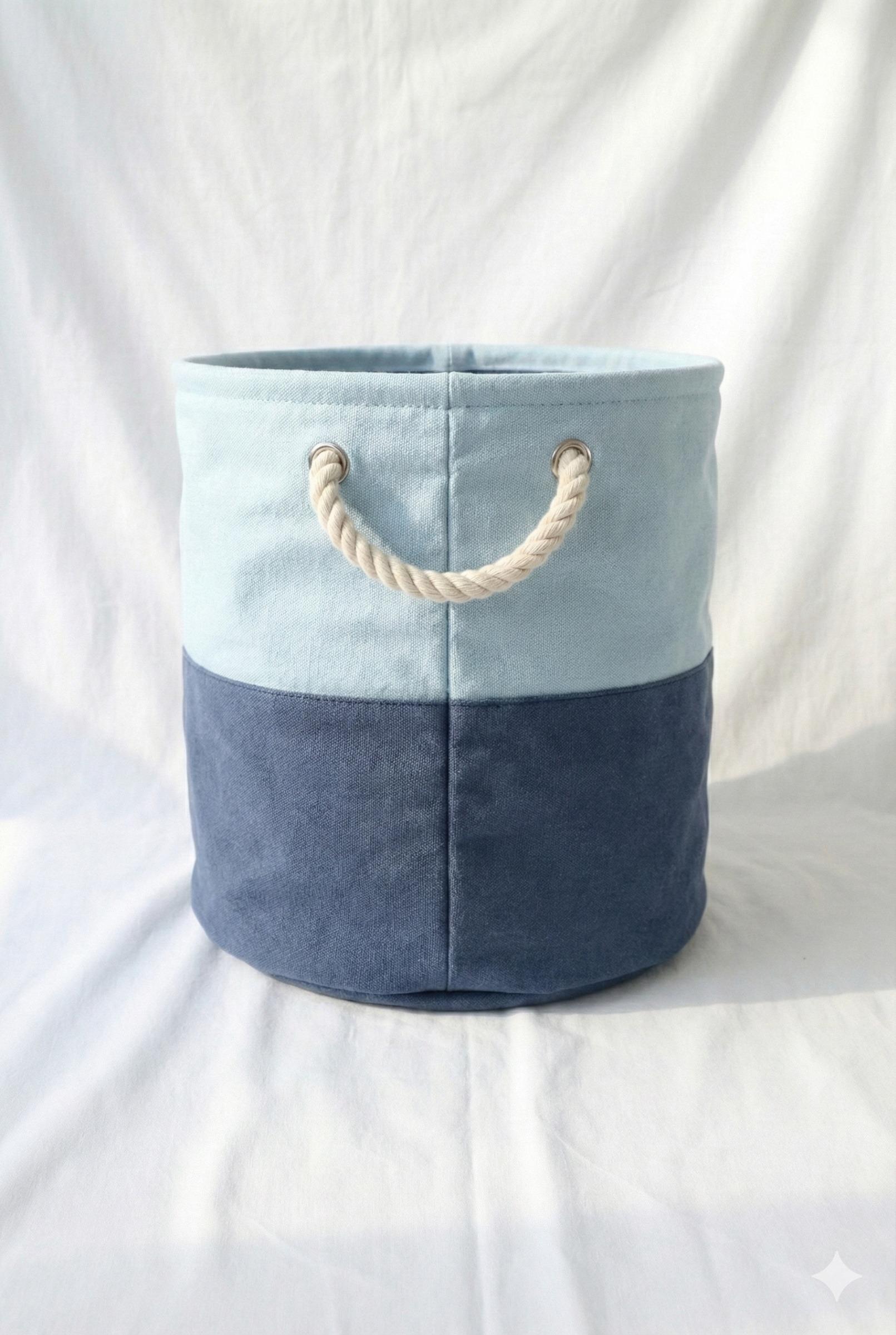 Dinosaur Print Fabric Laundry Bag with Rope Handles – image 1